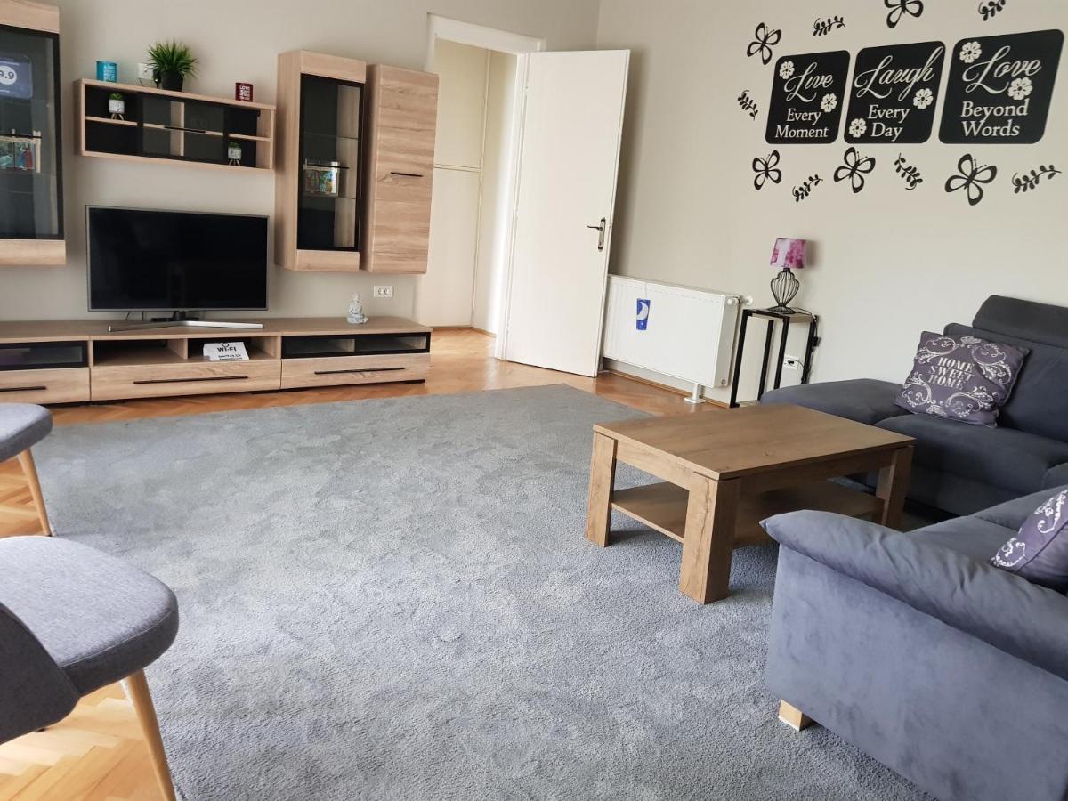 City Center Dream Apartment تيميشورا المظهر الخارجي الصورة